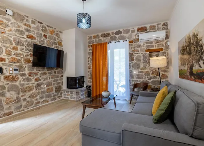 Elevi Vakantiehuis Tirós